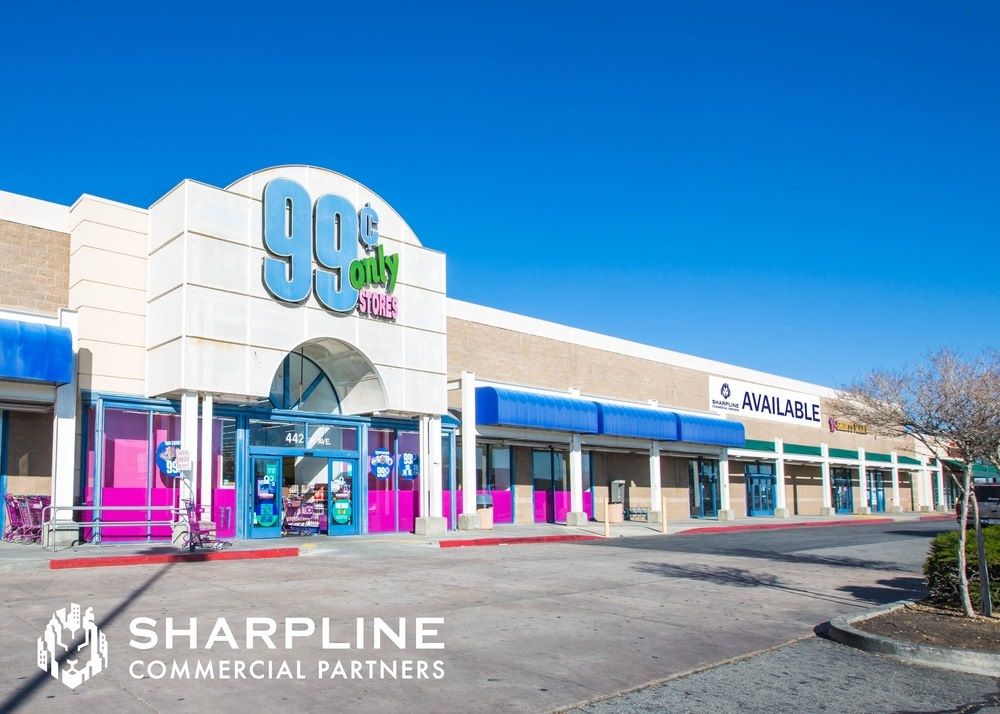 PALMDALE PROMENADE: 442 W. Rancho Vista Blvd, Palmdale, CA, 93551